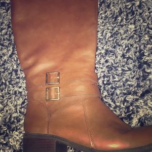Girls leather boots